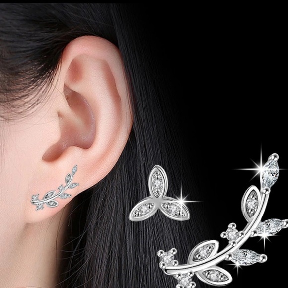 Sterling Silver 925 Asymmetric Stud Earrings - Picture 5 of 5